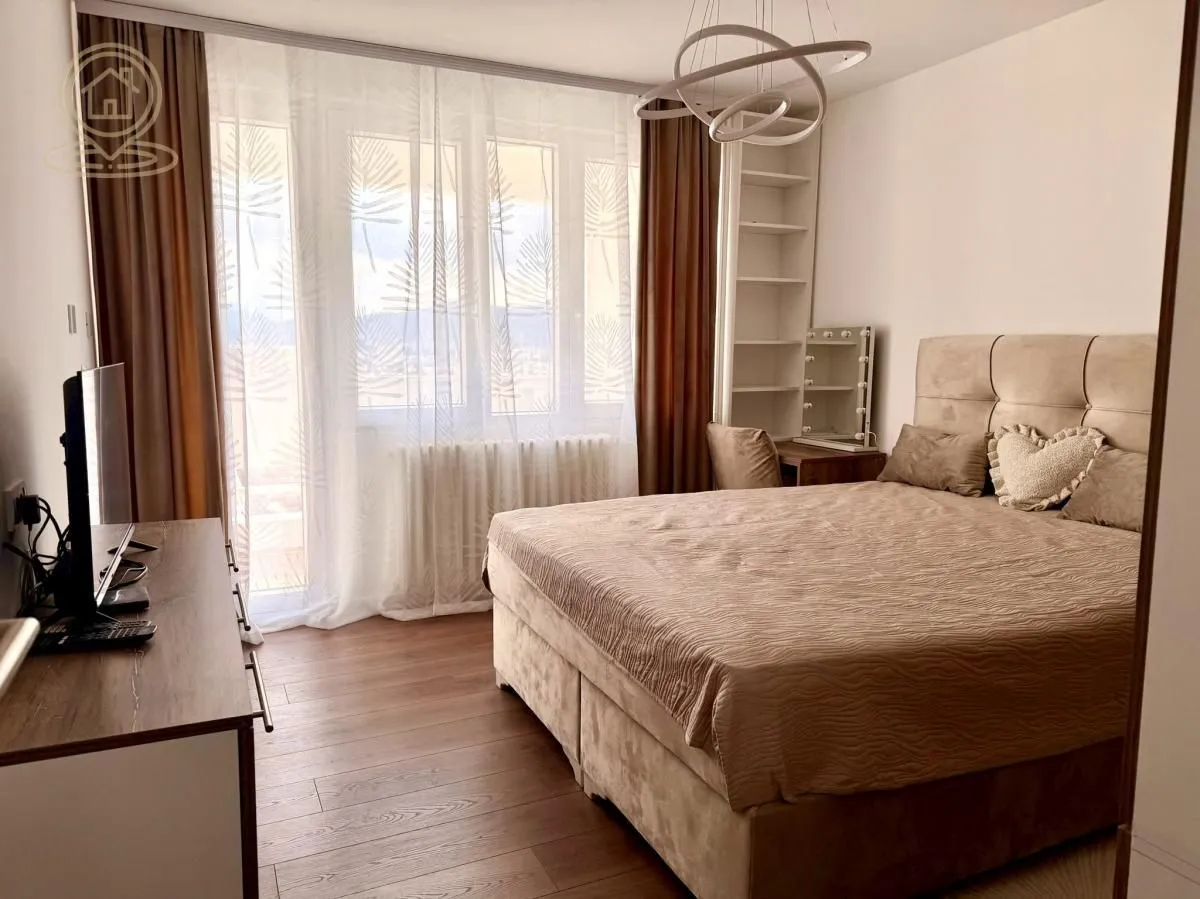 Prodaja, trosoban stan, 79m², Medijana, Niš