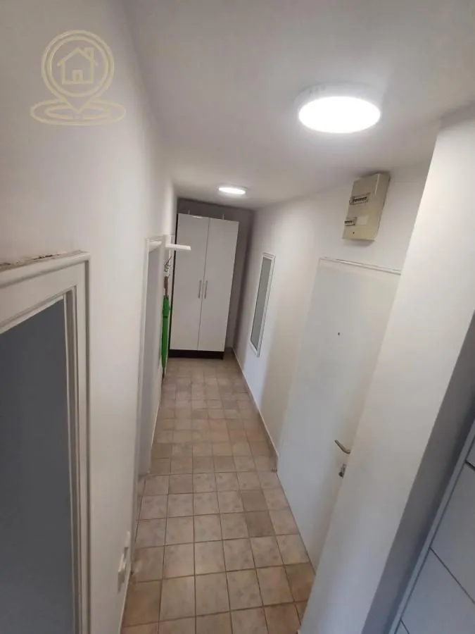 Izdavanje, jednosoban stan, 42m², Grbavica, Novi Sad Sve Podlokacije