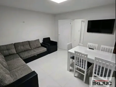 Izdavanje, dvosoban stan, 45m², Telep, Novi Sad Sve Podlokacije