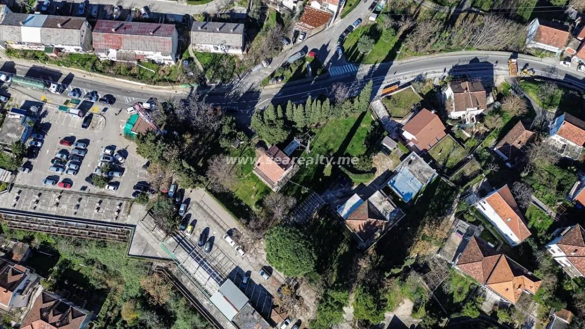 Prodaja, plac, 2300m², Topla, Herceg Novi