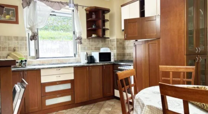 Sale, house, 300m², Stari Grad Kotor, Kotor