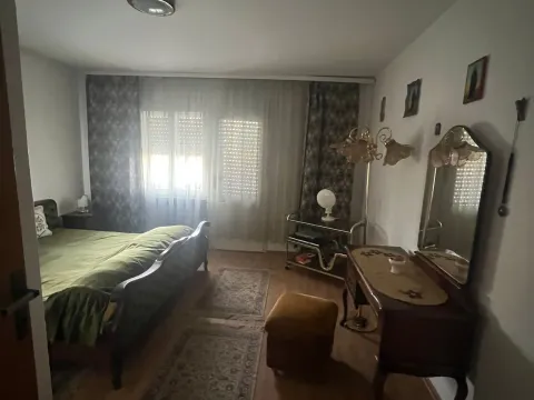 Prodaja, kuća, 180m², Golubinci, Stara Pazova - image 14