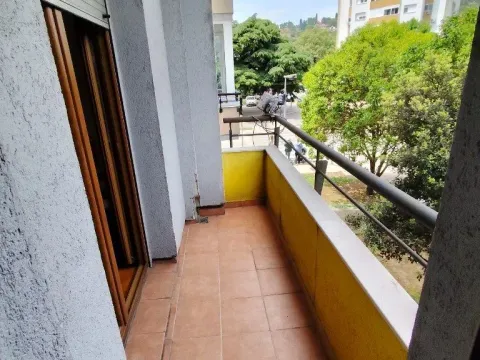 Rent, one bedroom apartment, 40m², Preko Morače, Podgorica - image 5