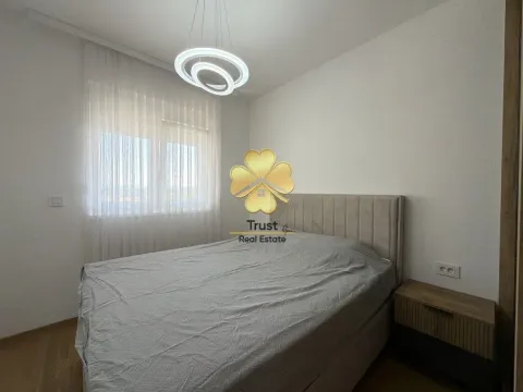 Rent, one bedroom apartment, 50m², Stari Aerodrom, Podgorica - image 11