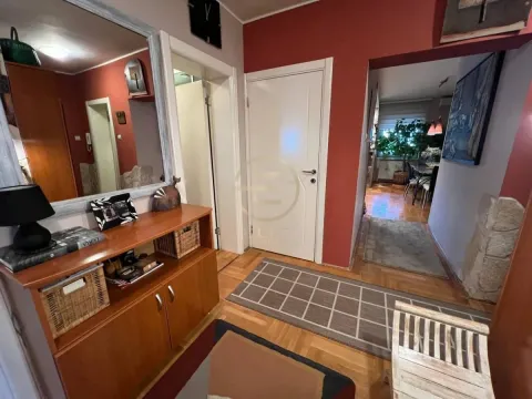 Sale, four bedroom apartment, 127m², Sajmište, Novi Sad - image 11