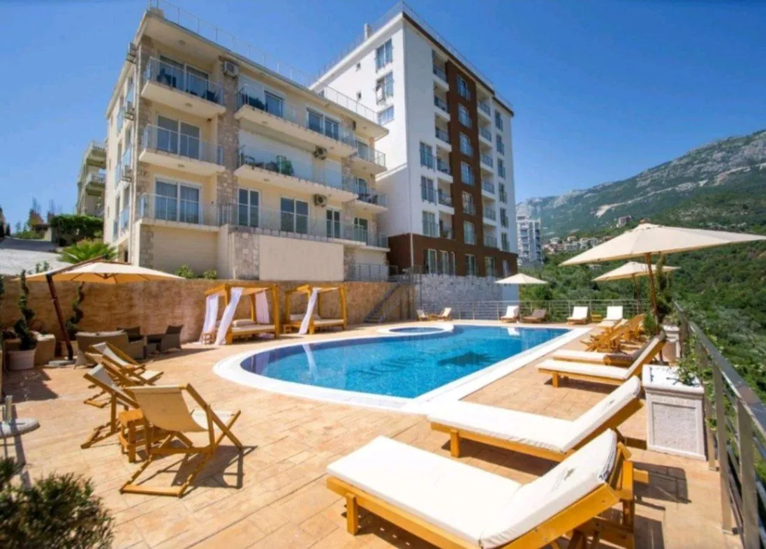 Sale, one bedroom apartment, 43m², Bečići, Budva