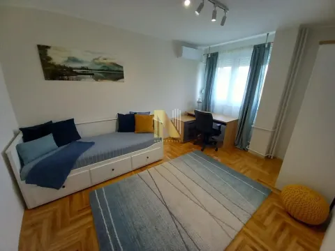 Izdavanje, trosoban stan, 81m², Liman 1, Novi Sad Sve Podlokacije - image 6
