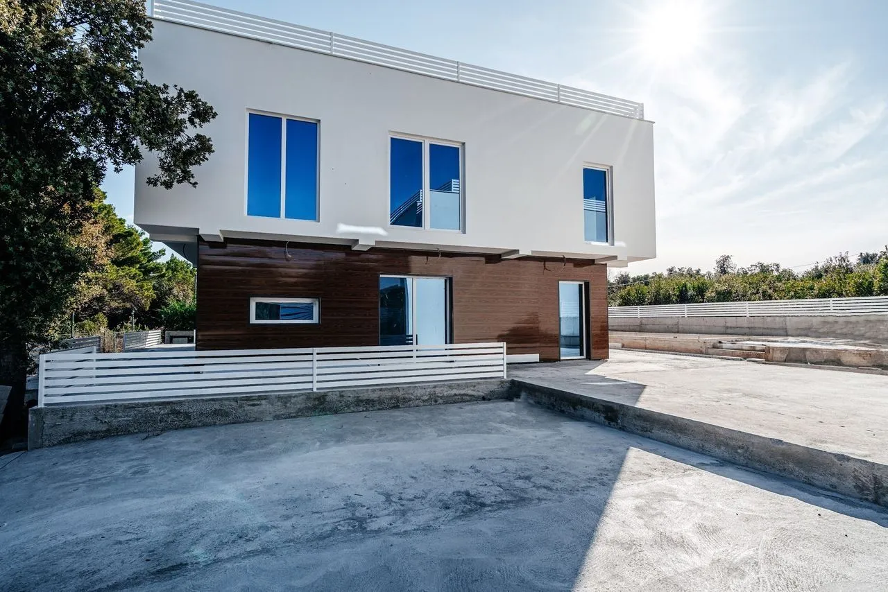 Prodaja, kuća, 172m², Krimovica, Kotor