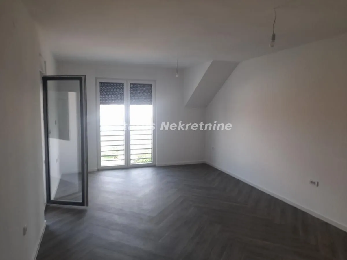 Prodaja, trosoban stan, 80m², Adice, Novi Sad Sve Podlokacije