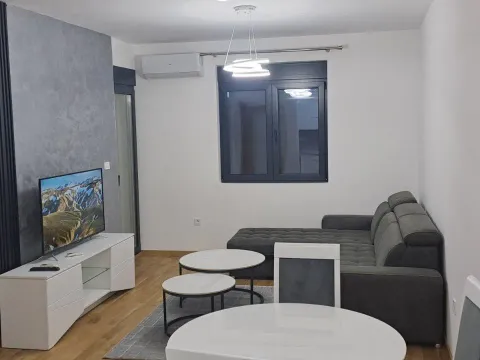 Rent, one bedroom apartment, 47m², City Kvart, Podgorica - image 5