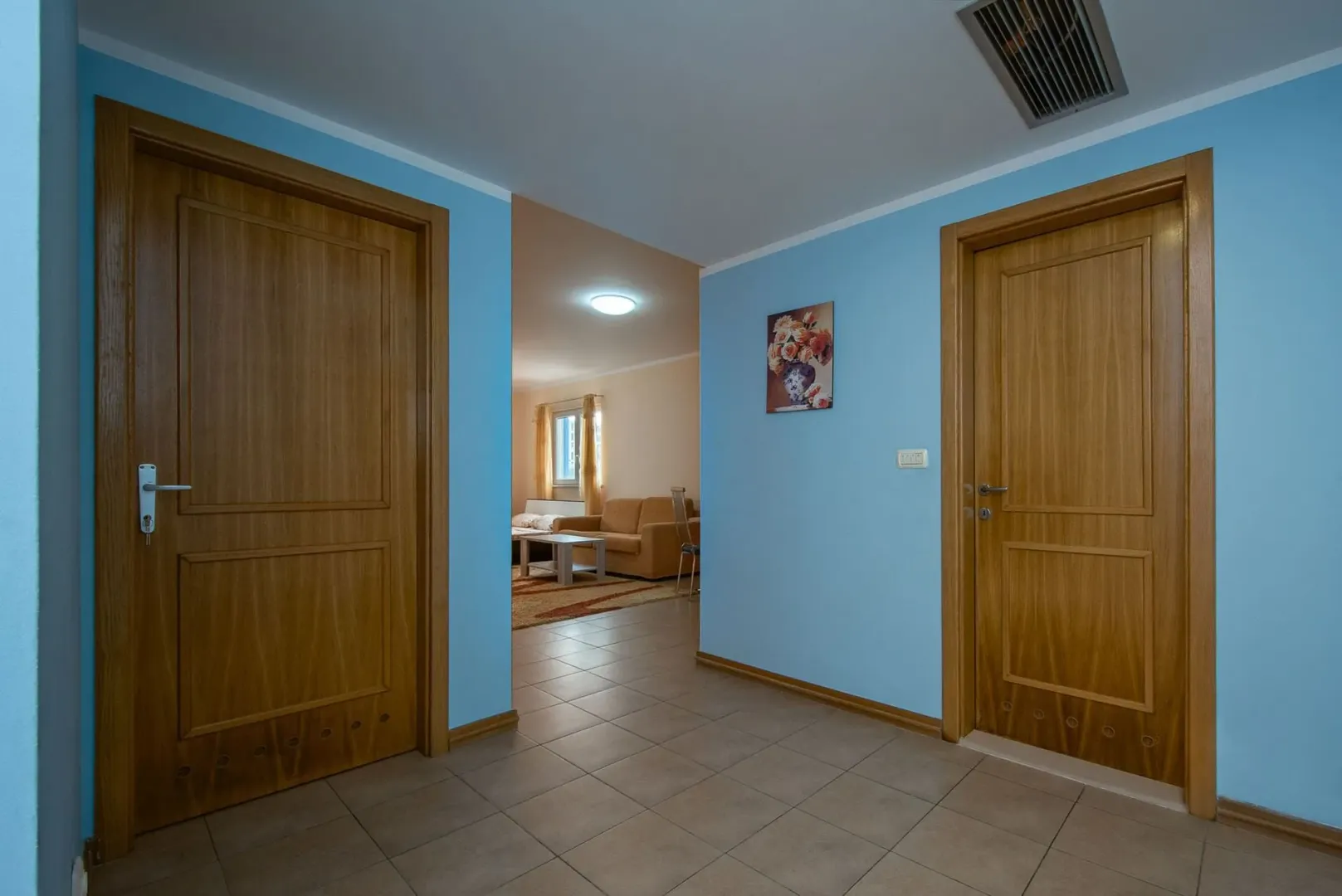 Sale, two bedroom apartment, 68m², Bečići, Budva