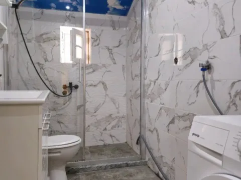 Izdavanje, jednosoban stan, 60m², Centar, Podgorica - image 8