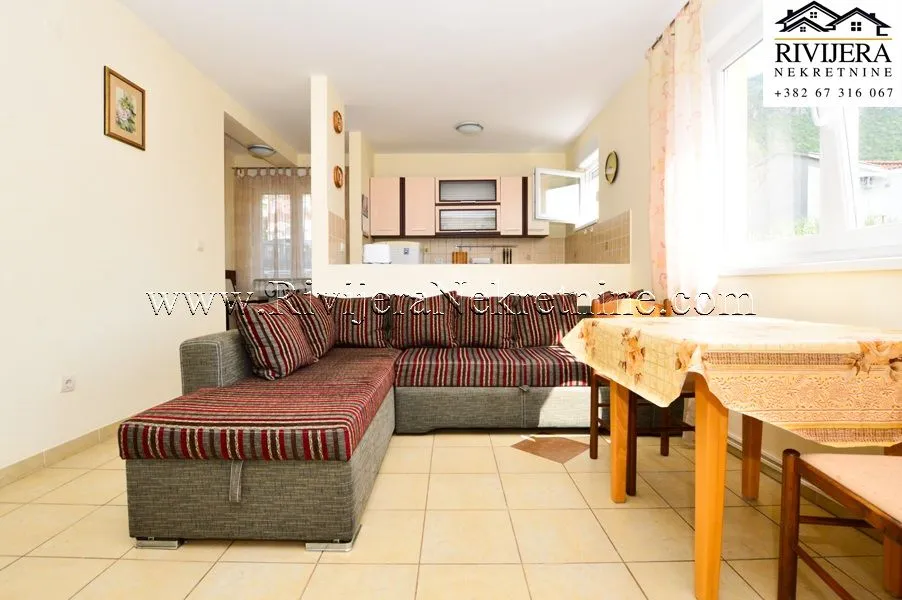 Prodaja, kuća, 260m², Đenovići, Herceg Novi