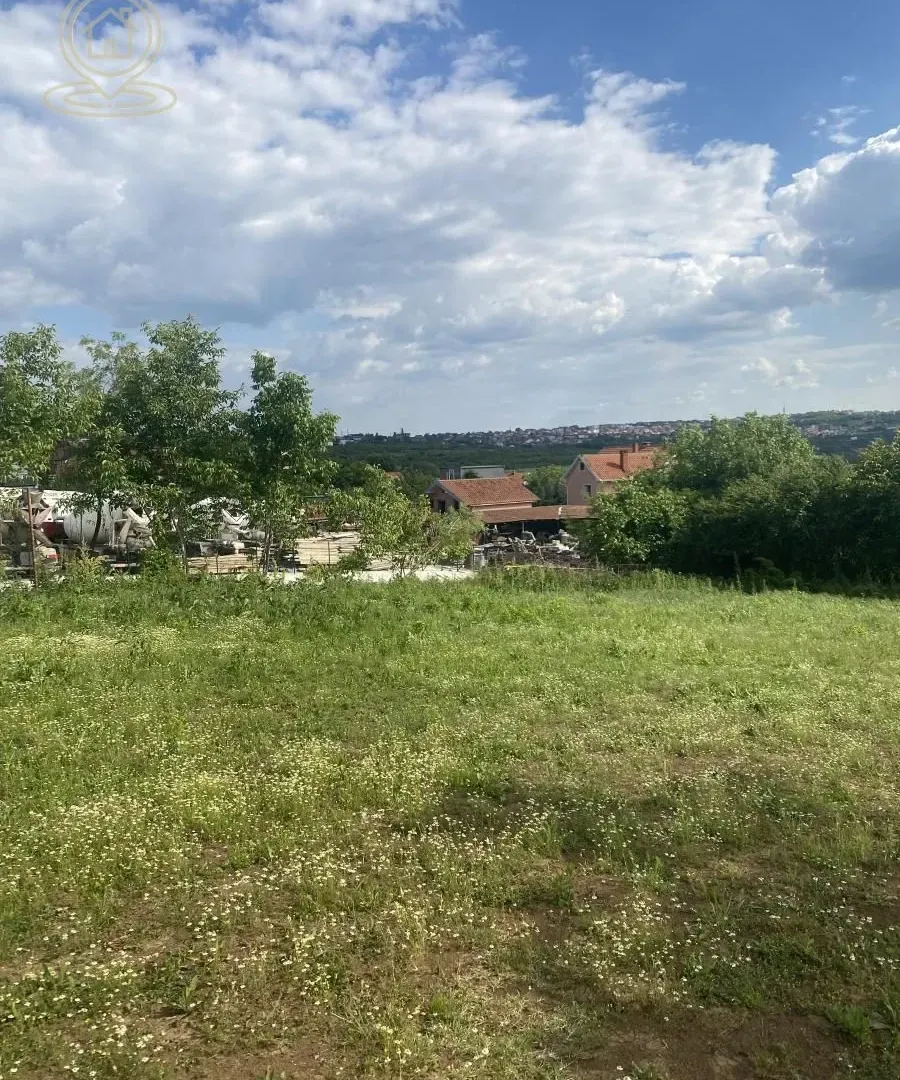 Prodaja, plac, 1300m², Zvezdara Sve Podlokacije, Beograd