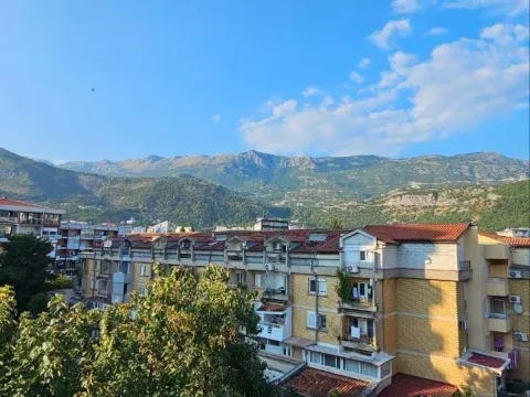 Prodaja, dvosoban stan, 70m², Centar, Budva - image 10