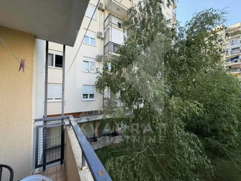 Rent, one bedroom apartment, 36m², Blok 6, Podgorica - image 13