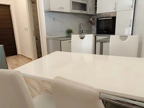 Prodaja, garsonjera, 35m², Bečići, Budva - image 8