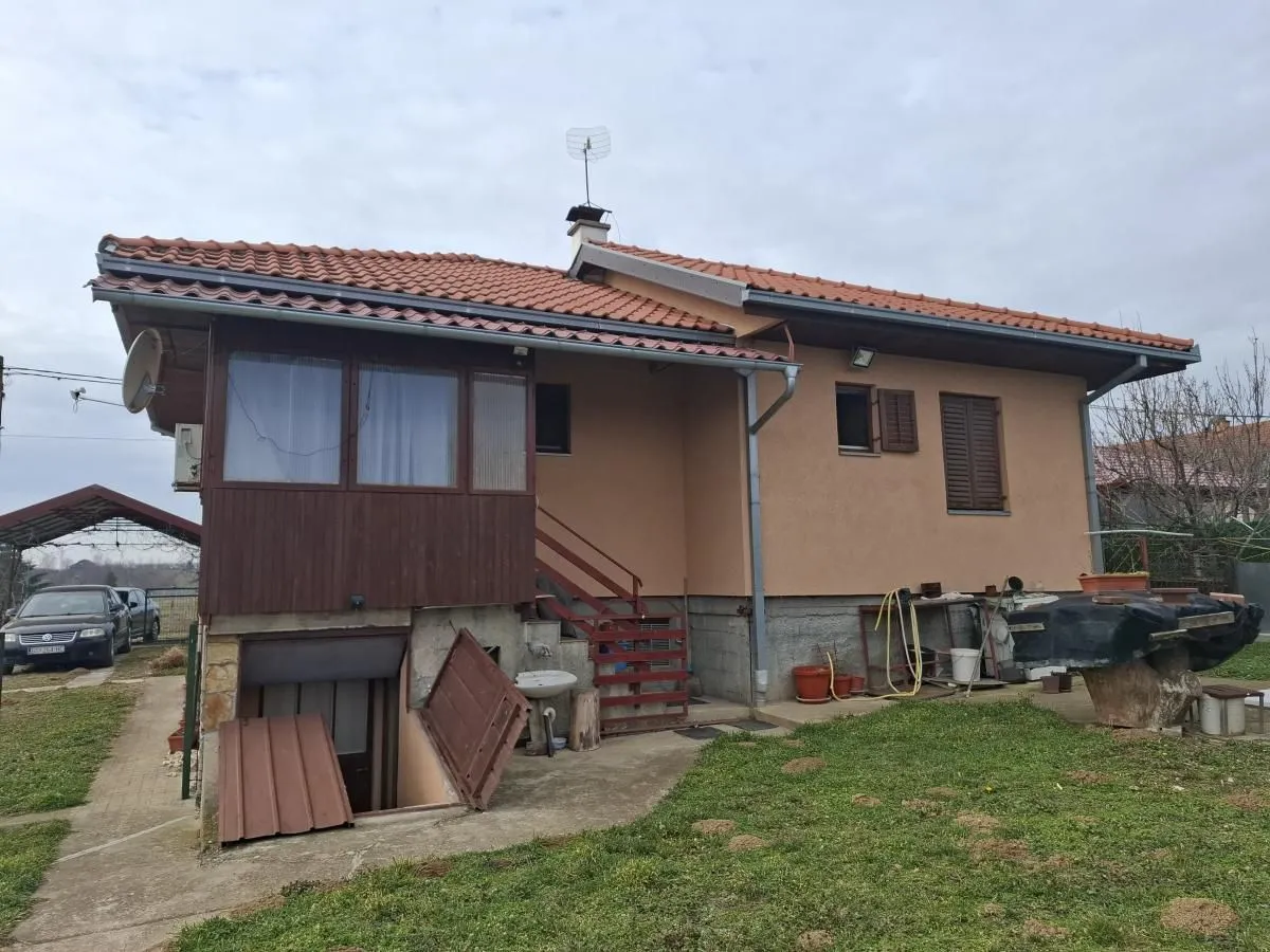 Prodaja, kuća, 71m², Inđija, Srbija