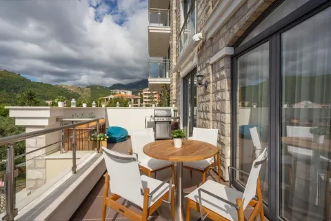 Prodaja, trosoban stan, 147m², Bečići, Budva - image 10