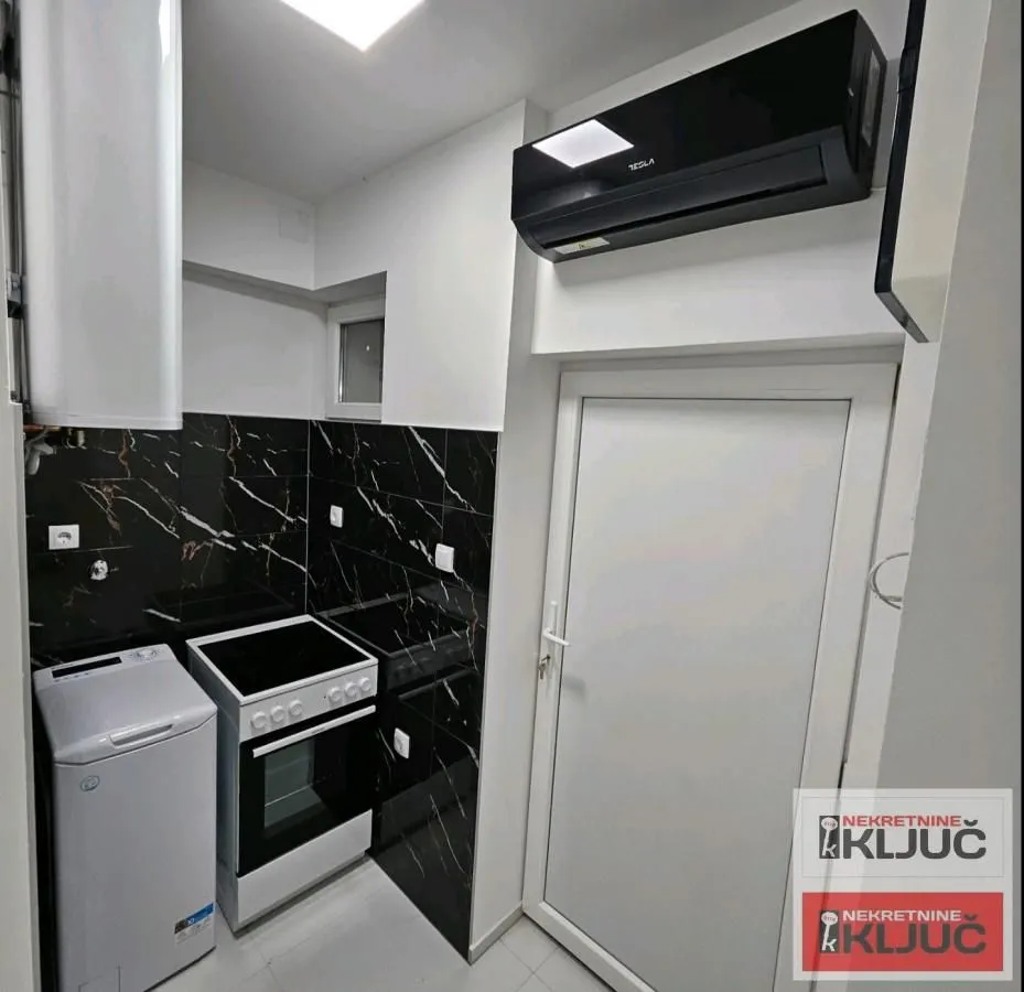 Izdavanje, dvosoban stan, 45m², Telep, Novi Sad Sve Podlokacije