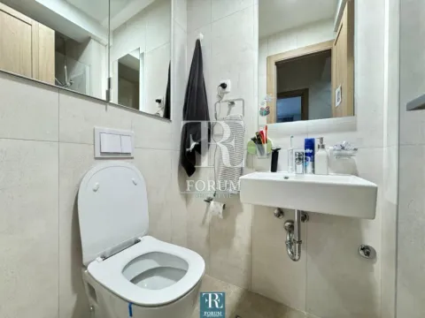 Izdavanje, dvosoban stan, 70m², Master Kvart, Podgorica - image 13