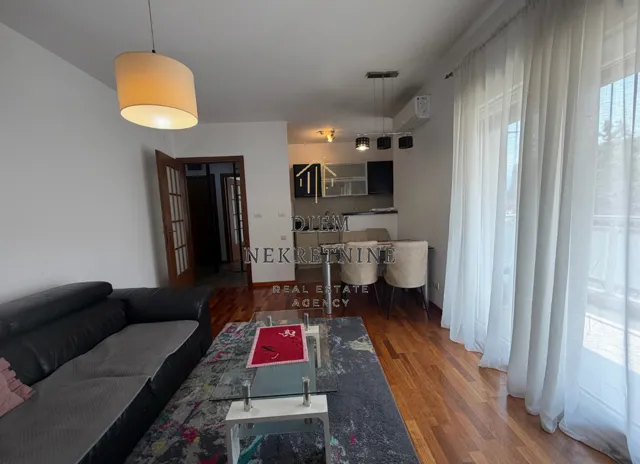 Rent, one bedroom apartment, 50m², City Kvart, Podgorica