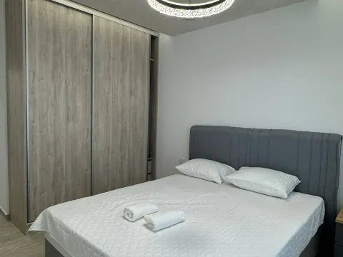 Sale, two bedroom apartment, 74m², Bečići, Budva - image 5