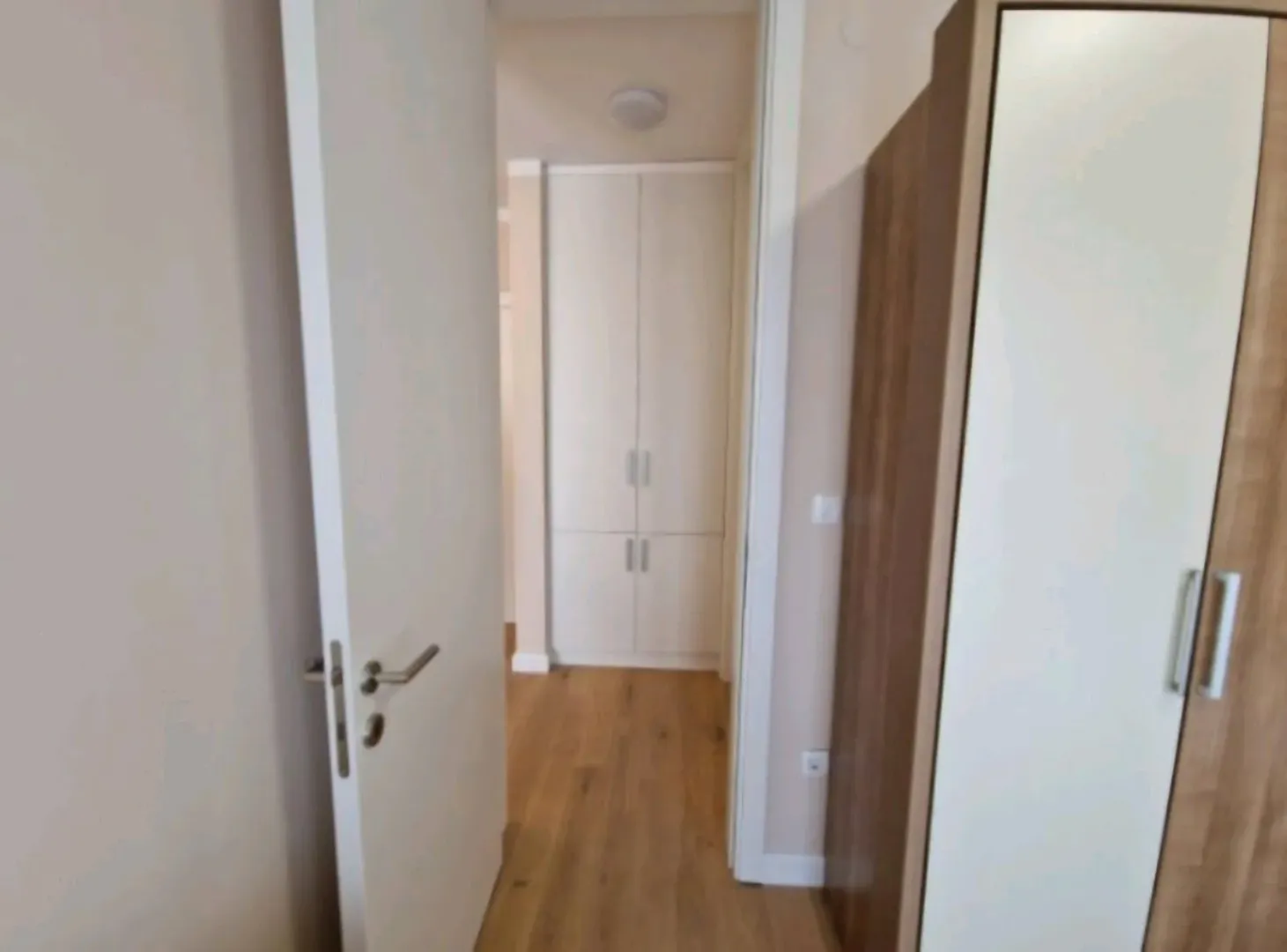 Izdavanje, jednosoban stan, 40m², Donja Lastva, Tivat