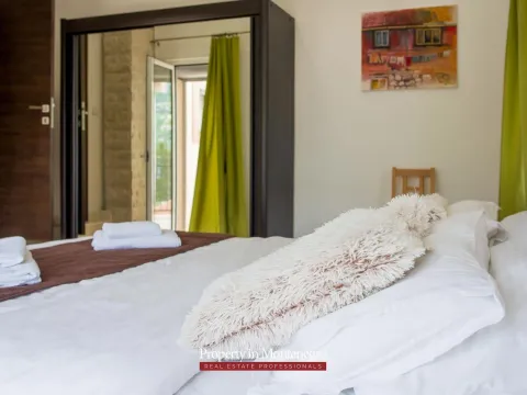 Prodaja, kuća, 350m², Stoliv, Kotor - image 8