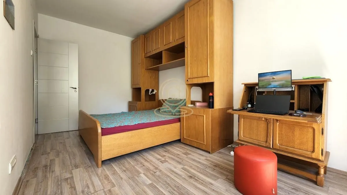 Izdavanje, dvosoban stan, 45m², Stari Grad, Beograd