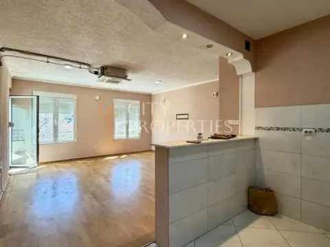 Izdavanje, stan, 69m², Ljubović, Podgorica - image 2