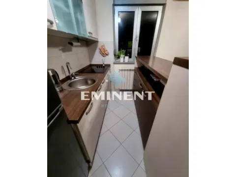 Izdavanje, dvosoban stan, 40m², Lekino Brdo, Voždovac Sve Podlokacije - image 2