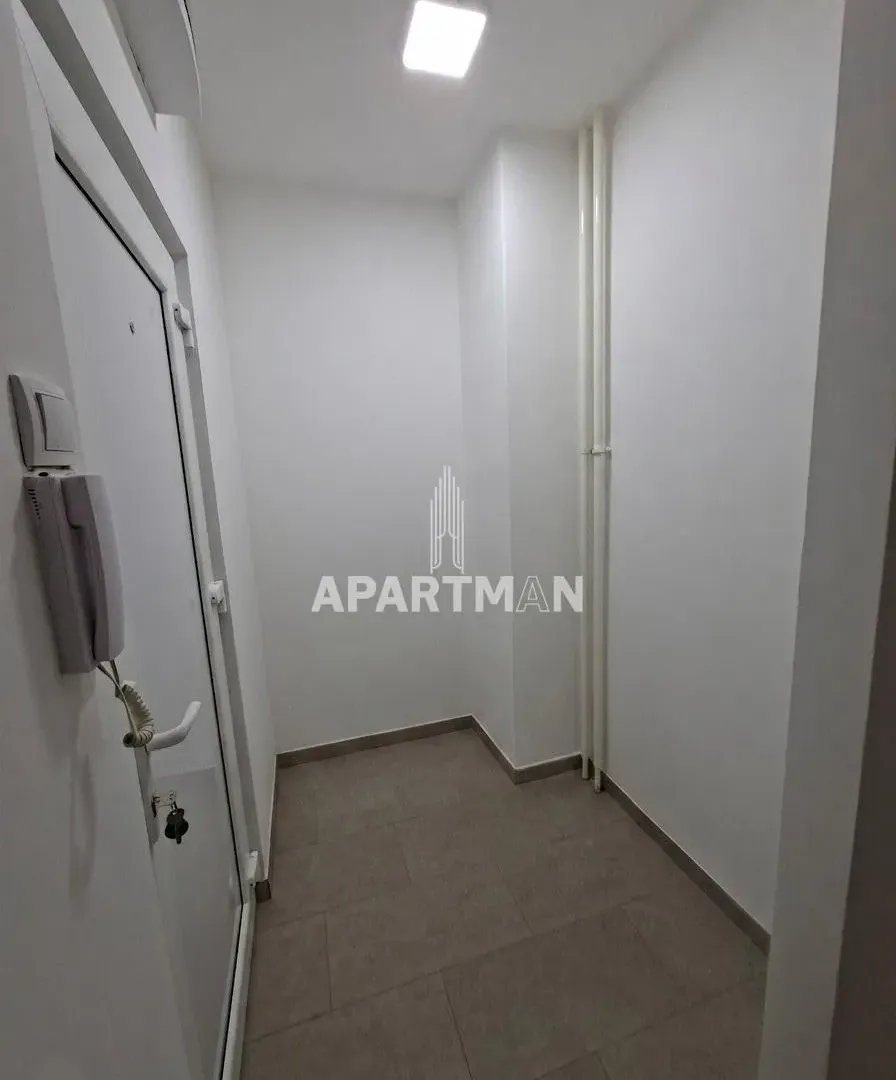 Prodaja, dvosoban stan, 48m², Stari Merkator, Novi Beograd Sve Podlokacije