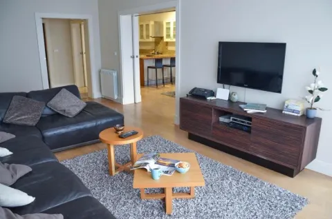 Izdavanje, kuća, 176m², Marići, Tivat - image 8