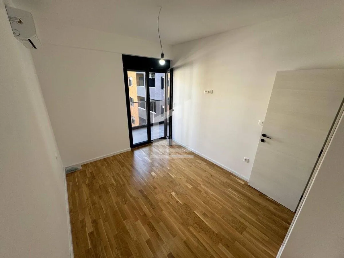 Rent, apartment, 64m², Stari Aerodrom, Podgorica