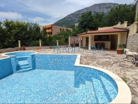 Prodaja, kuća, 400m², Bar, Crna Gora - image 13