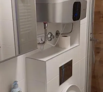 Izdavanje, dvosoban stan, 43m², Vračar Sve Podlokacije, Beograd - image 11