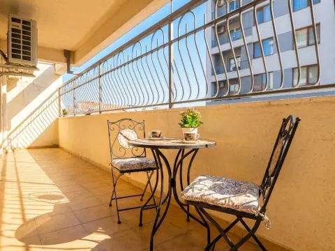 Prodaja, dvosoban stan, 89m², Podgorica, Crna Gora - image 9