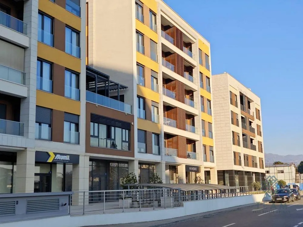 Rent, office space, 176m², Kod Capital Plaze, Podgorica