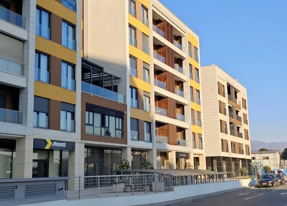 Rent, office space, 176m², Kod Capital Plaze, Podgorica