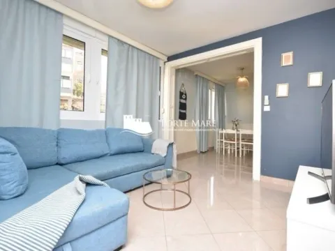 Prodaja, dvosoban stan, 60m², Herceg Novi, Crna Gora