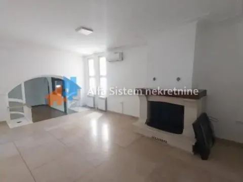 Rent, apartment, 250m², Neimar, Vračar Sve Podlokacije - image 47