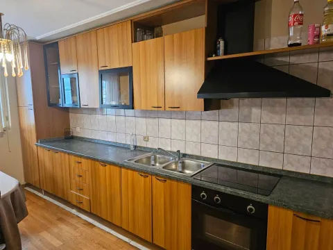 Izdavanje, jednosoban stan, 90m², Masline, Podgorica - image 7