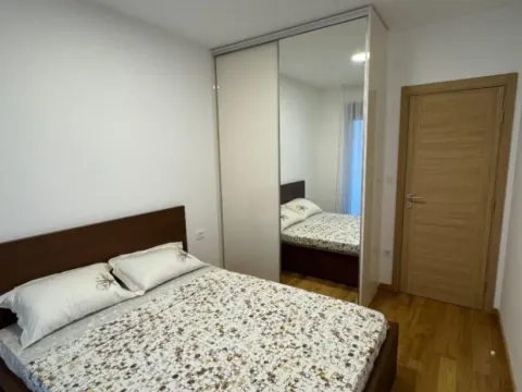 Izdavanje, dvosoban stan, 69m², City Kvart, Podgorica - image 11