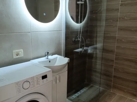 Daily-rent, one bedroom apartment, 42m², Mažina, Tivat - image 6