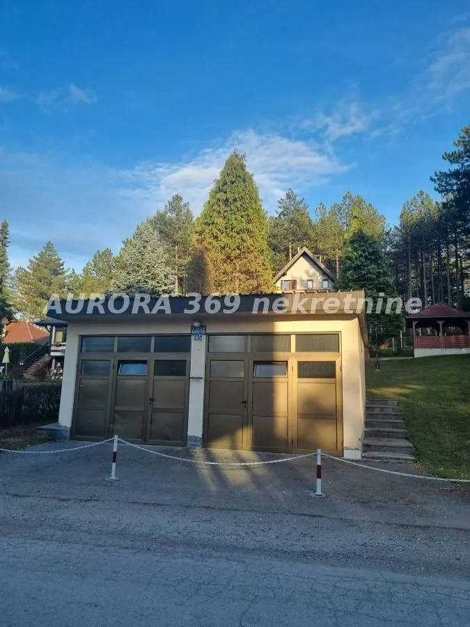 Sale, house, 55m², Čajetina, Srbija