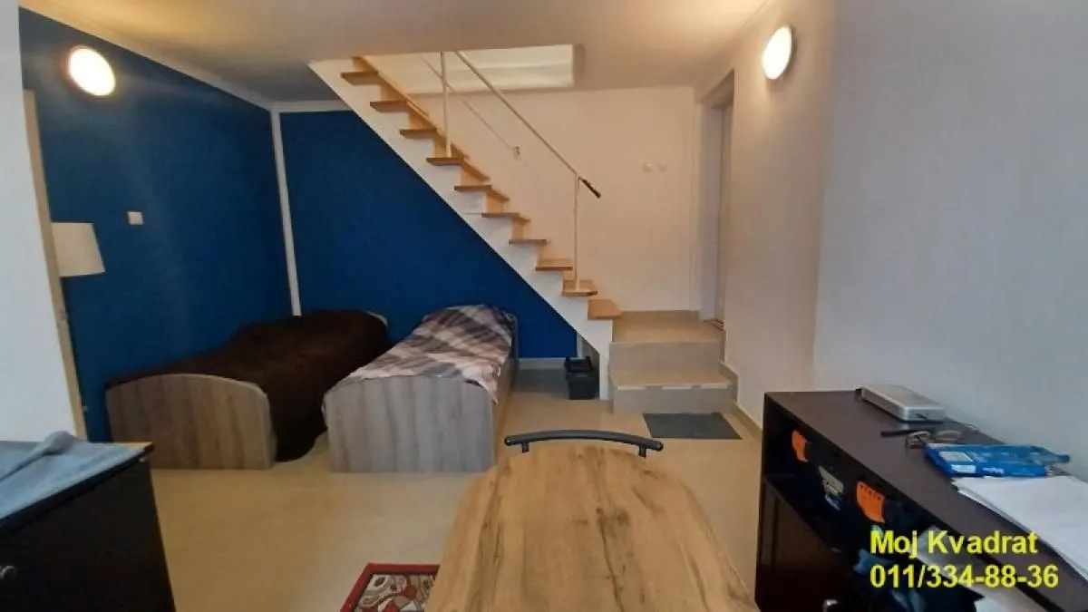 Prodaja, trosoban stan, 66m², Zemun Kalvarija, Zemun Sve Podlokacije