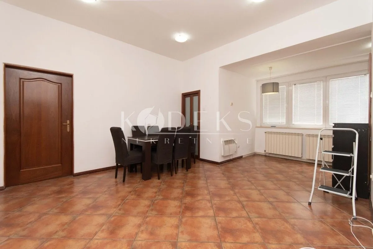 Rent, office space, 62m², Centar, Podgorica
