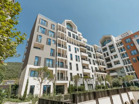 Prodaja, dvosoban stan, 199m², Porto Montenegro, Tivat - image 2