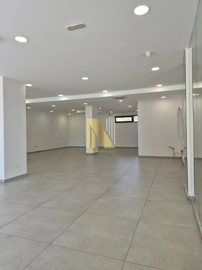 Rent, office space, 134m², Bulevar Evrope, Novi Sad Sve Podlokacije